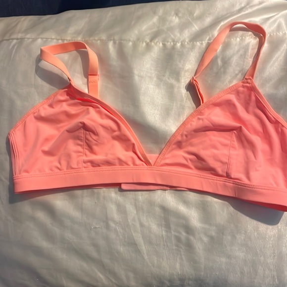 Parade bra NWOT - Picture 1 of 3